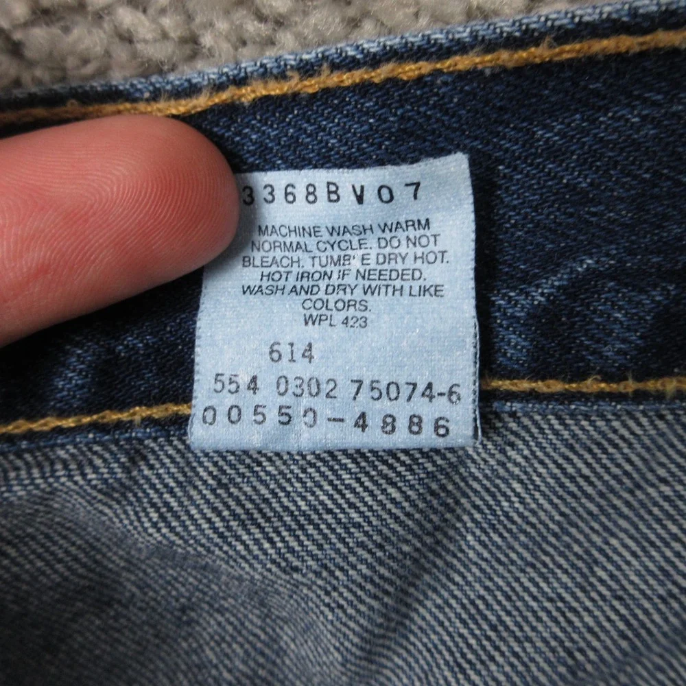 Vintage Levis Jeans Mens 30x30 Blue 550 Relaxed Tapered Made In USA Denim Pants